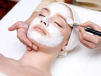 Gesichtsbehandlung Mönchengladbach, Kosmetik, Akne, Wimpern, Haut, Gesicht, Mönchengladbach